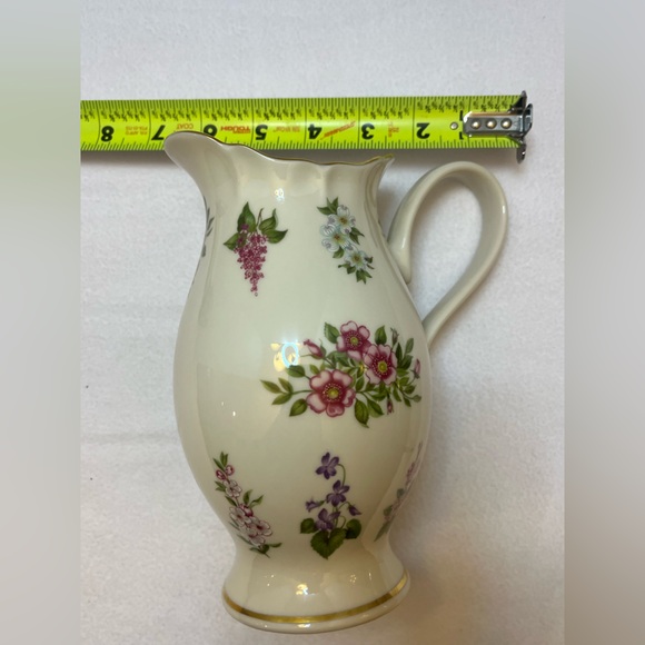 Lenox Constitution Pitcher with Gold Accents - Picture 12 of 14